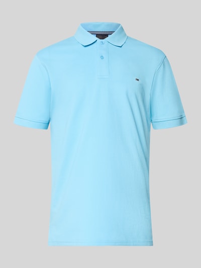 Produktfoto, Regular Fit Poloshirt mit Stitching von Christian Berg Men aus bawełna, listwa guzikowa, krój regular fit, haft, długość tyłu 70 cm w rozmiarze M, kolor jasnoniebieski