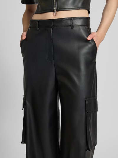 HUGO Wide Leg Hose in Leder-Optik Modell 'Haleva' Black 3