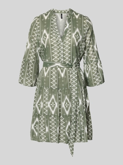 Produktfoto, Tailliertes Tunikakleid aus reiner Viskose Modell 'MELBA' von Vero Moda mit grün-weißem Allover-Muster, V-Ausschnitt, Trompetenärmeln und Bindegürtel, Mini-Länge, leichte Stoffstruktur