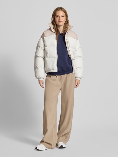 Levi's® Kurtka pikowana z wyhaftowanym logo model ‘NOE’ Écru 1