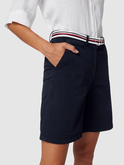 Tommy Hilfiger Bermudy z paskiem z tkaniny Granatowy 3