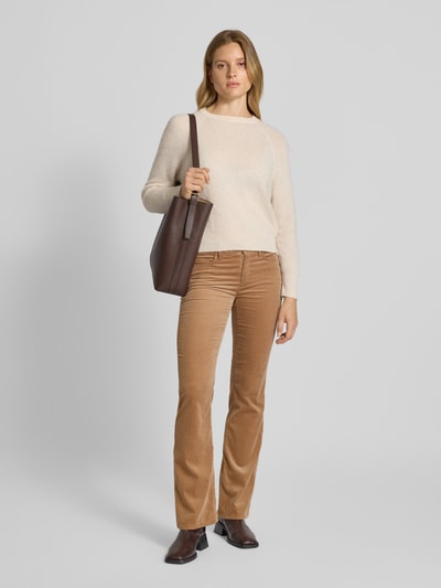 CAMBIO Spodnie sztruksowe o rozkloszowanym kroju z 5 kieszeniami model ‘PARIS’ Camel 1