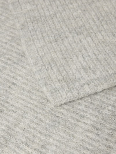 Christian Berg Woman Grobstrick-Schal in rechteckiger Form Mittelgrau Melange 2