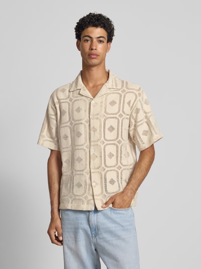 Redefined Rebel Boxy Fit Freizeithemd mit Lochmuster Modell 'ZANDER' Offwhite 4
