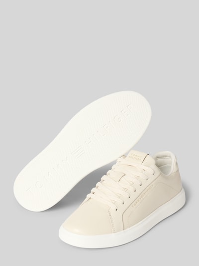 Tommy Hilfiger Sneakersy o niskim kroju z naturalnej skóry Złamany biały 4