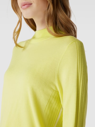 Marc Cain Gebreide pullover met labeldetails Pastelgeel - 3