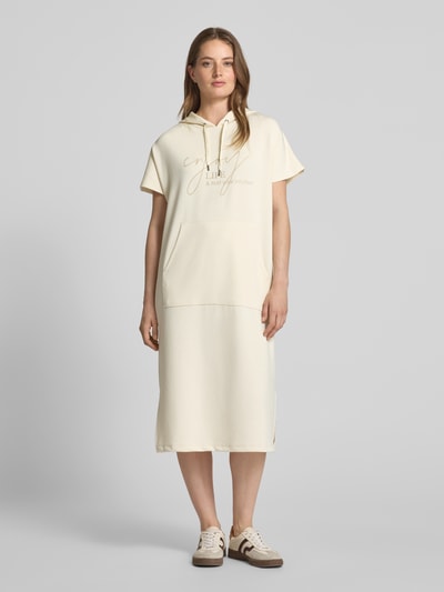 Soyaconcept Sukienka z dzianiny dresowej z kapturem model ‘BANU’ Złamany biały 4