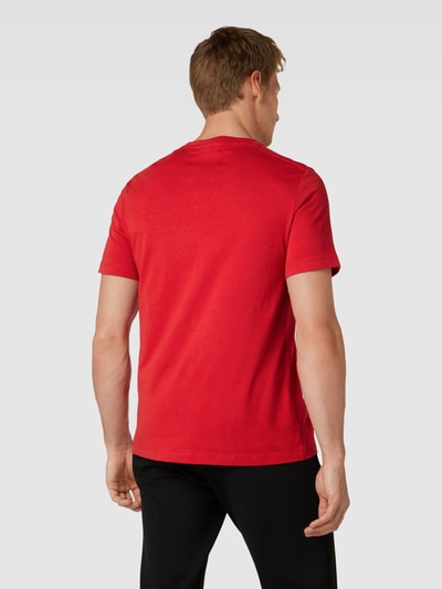 s.Oliver RED LABEL T-shirt z detalem z logo model ‘BASIC’ Ciemnoczerwony 5