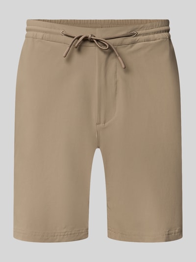 Produktfoto, beigefarbene Straight Fit Shorts mit Eingrifftaschen Modell 'Drift' von SCANDINAVIAN EDITION, elastischer Material-Mix, elastischer Bund mit Tunnelzug