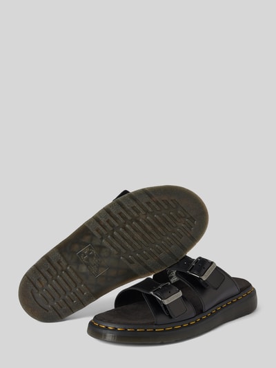 Dr. Martens Slides aus Leder mit Dornschließe Modell 'Josef' Black 3