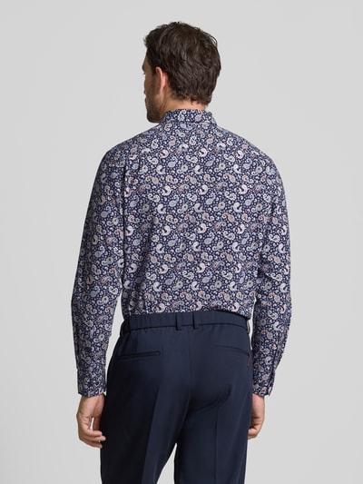 Christian Berg Men Regular Fit Freizeithemd aus reiner Baumwolle mit Kentkragen Dunkelblau 5