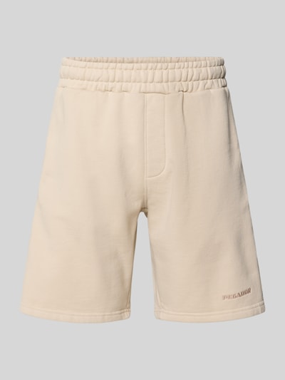 Produktfoto, Regular Fit Shorts mit Logo-Stitching von Pegador aus Baumwoll-Mix in Beige, elastischer Bund, Herren Shorts, Bundweite 42 cm, Innenbeinlänge 22 cm, Größe M