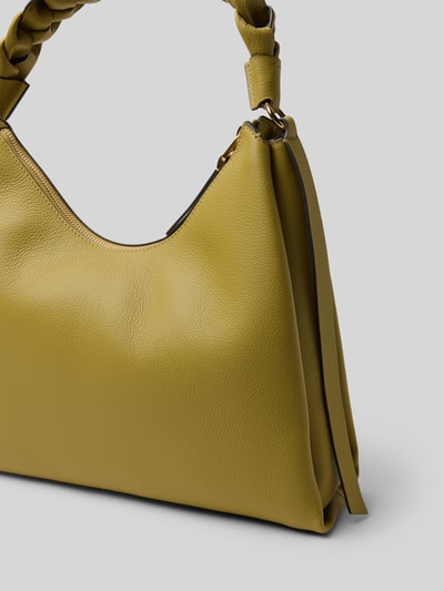 Produktfoto, Handtasche mit Label-Detail Modell 'BOHEME' von Coccinelle in gelber Lederoptik, sichtbarer Tragehenkel, Hauptfach mit Reißverschluss, Innenfach mit Reißverschluss, Maße: 36 cm Breite, 34 cm Länge, 12 cm Tiefe, Schulterriemen 44 cm