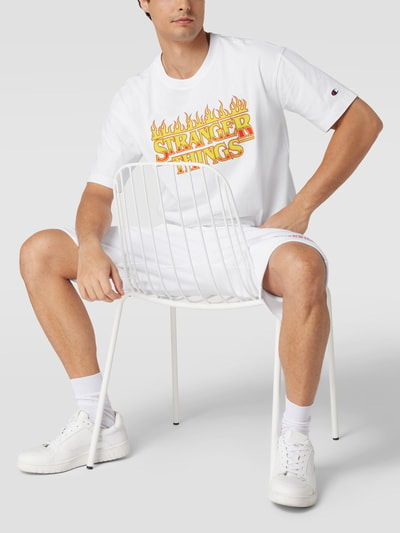 CHAMPION T-shirt z nadrukiem — Champion x Stranger Things Biały 1