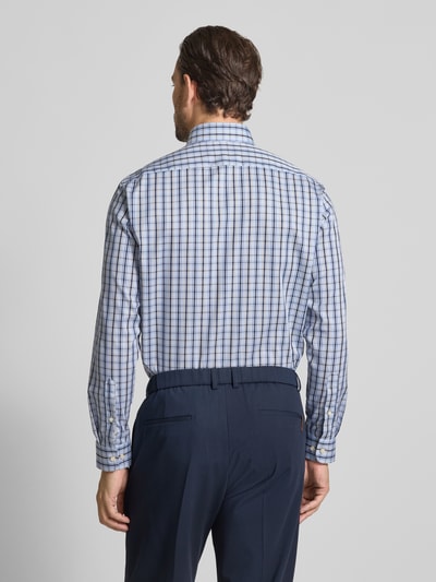 Christian Berg Men Regular fit vrijetijdsoverhemd met button-downkraag Zand - 5