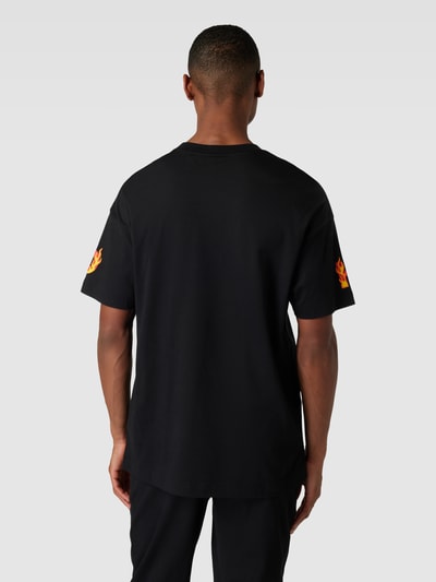 HUGO T-shirt z nadrukiem z logo Czarny 5