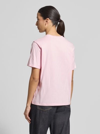 VILA T-Shirt mit geripptem Rundhalsausschnitt Modell 'NORA' Hellrosa 5