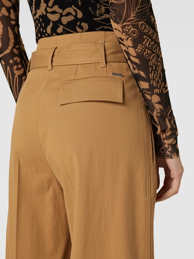 BOSS Black Women Stoffhose mit Bindegürtel Modell 'Tenoy' Camel 3