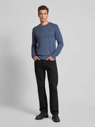 s.Oliver RED LABEL Regular Fit Strickpullover aus reiner Baumwolle mit Label-Stitching Bleu 1