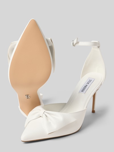 Produktfoto, Pumps mit Zierschleife Modell 'Lorina' von Steve Madden, biały skórzany miks, spiczasty krój, gładka podeszwa, wysokość obcasa 9 cm, wysokość cholewki 10 cm, damskie eleganckie buty z paskiem.