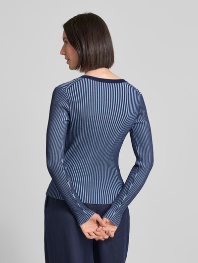 Staud Strickcardigan mit Strukturmuster Marine 5