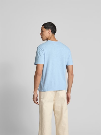 Officine Générale T-Shirt mit geripptem Rundhalsausschnitt Hellblau 5