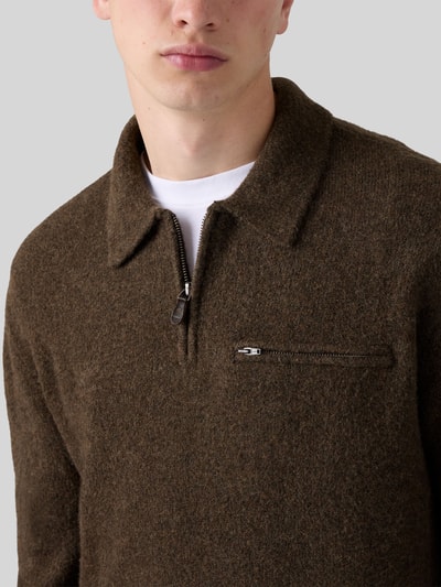 Levi's® troyer o kroju regular fit z czystej bawełny z brustaszą Czekoladowy 3