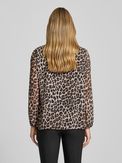 ZABAIONE Relaxed Fit Bluse mit Rundhalsausschnitt Mittelbraun 5