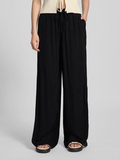 Review Wide Leg Stoffhose mit Tunnelzug Black 4