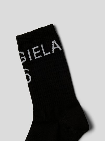 Maison Margiela Socken mit Label-Print Schwarz 2