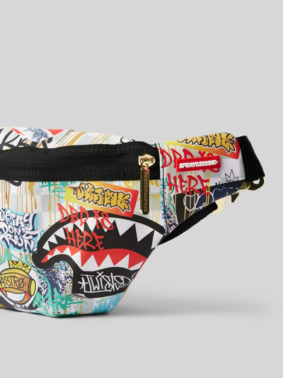 Sprayground Bauchtasche mit Label-Badge Modell 'SIP THE RIZZ CREAM' Weiss 3