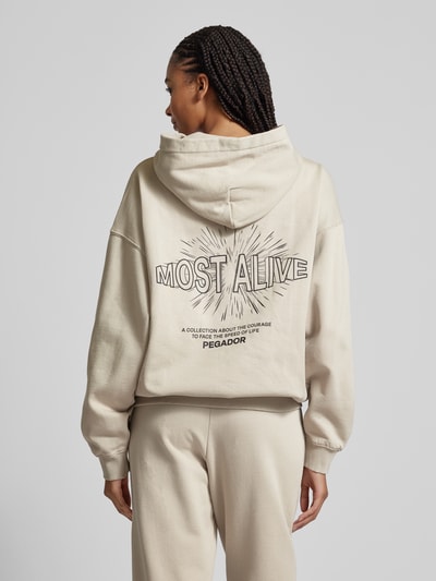 Pegador Oversized Hoodie mit Label-Print Modell 'NISA' Beige 5