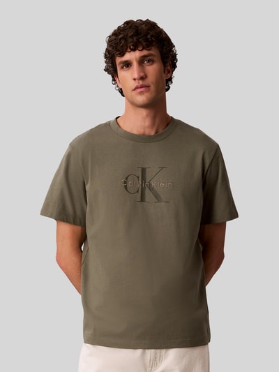 Calvin Klein Jeans Relaxed fit T-shirt van puur katoen met logoprint Kaki - 1