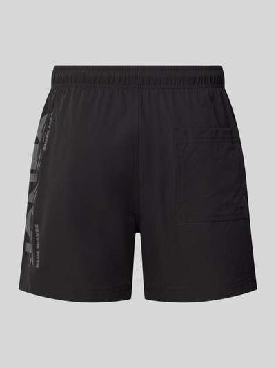 Produktfoto, schwarze Badehose mit Label-Print Modell 'MAUI WAVE' von Jack & Jones, Regular-Fit, elastischer Bund, Herrendesign