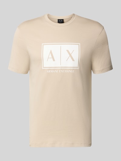 Produktfoto, T-Shirt mit Logo und Rundhalsausschnitt von ARMANI EXCHANGE in Beige, Reine Baumwolle, Regular-Fit, Logo-Print, Rückenlänge 71 cm bei Größe M.