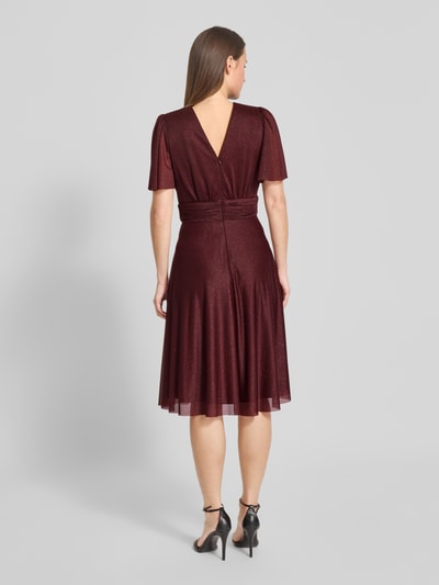 Christian Berg Cocktail Cocktailkleid mit V-Ausschnitt Dunkelrot 5