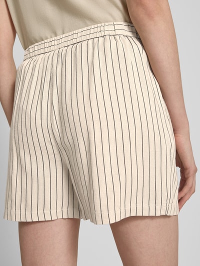 Vero Moda Regular Fit Shorts aus Viskose-Leinen-Mix Modell 'JESMILO' Beige 3