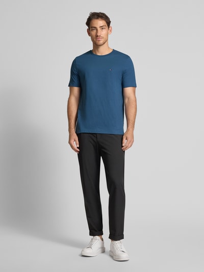 Tommy Hilfiger T-shirt o kroju regular fit z czystej bawełny Petrol 1