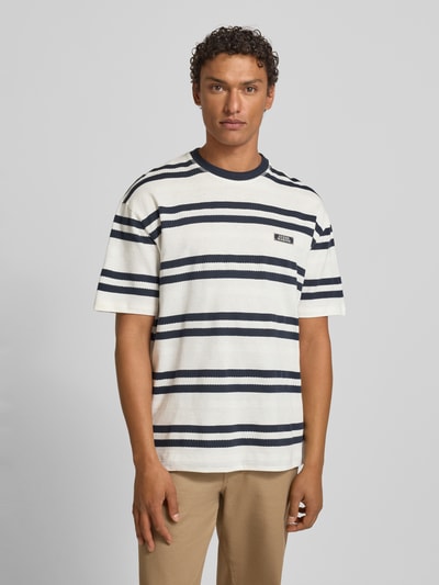 GUESS T-Shirt mit Label-Detail Weiss 4
