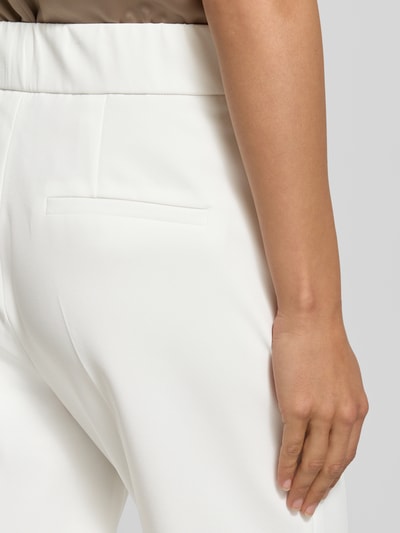 s.Oliver BLACK LABEL Regular Fit Schmale Hose mit Bügelfalten Weiss 3