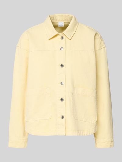 Produktfoto, Regular Fit Overshirt aus reiner Baumwolle Modell 'JAMIE' von Vero Moda in heller Gelbton, Denim-Optik, Twill-Material, große Knopfleiste, Umlegekragen, aufgesetzte Seitentaschen, reine Baumwolle