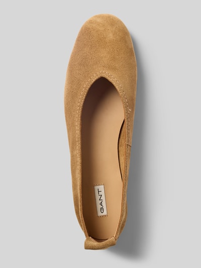 Produktfoto, Ballerinas aus echtem Leder Modell 'Chadii' von Gant in Beige, abgerundete Passform, glatte Sohle, flacher 1 cm Absatz, Damenmodell