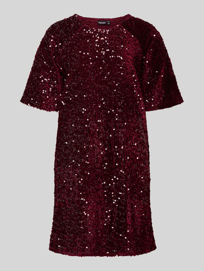 Produktfoto, burgundowa, jednokolorowa mini sukienka welurowa z cekinami Schmales Cocktailkleid mit Paillettenbesatz Modell 'KAM' von Pieces.