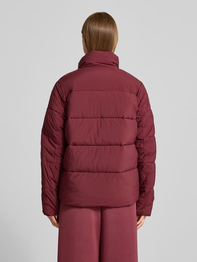 Guess Activewear Steppjacke mit Label-Applikation Modell 'NEW CLAUDIA' Bordeaux 5