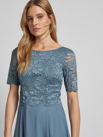 Vera Mont Abendkleid mit Spitzenbesatz Rauchblau 3