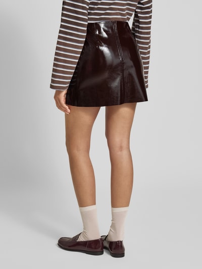 Jake*s Casual Minirock in Leder-Optik mit Teilungsnähten Aubergine 5