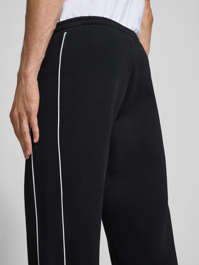 REVIEW Straight Fit Sweatpants aus reiner Baumwolle mit Label-Patch Black 3