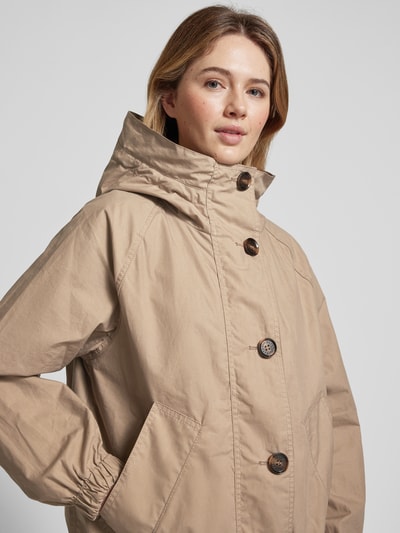 Barbour Jacke mit Tunnelzug am Saum Modell 'BHODY' Kitt 3