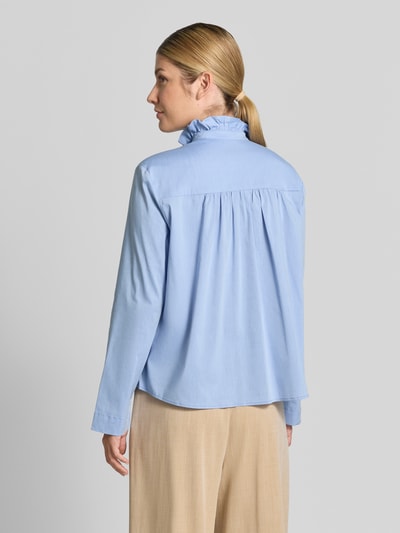 Christian Berg Woman Bluse mit Rüschen und kurzer Knopfleiste Blau 5