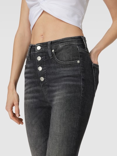 Calvin Klein Jeans Skinny fit jeans met labeldetail Middengrijs - 3